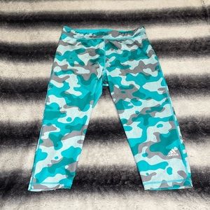 adidas Green and Blue Leggings for Active Comfort